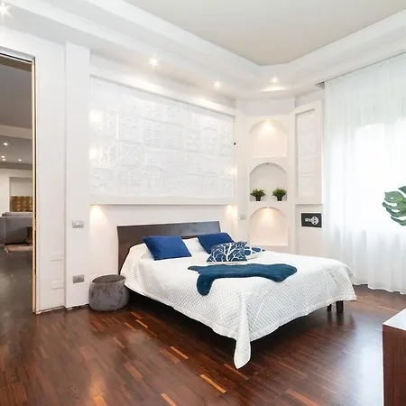 Luxury In Centre Apartment Turin
